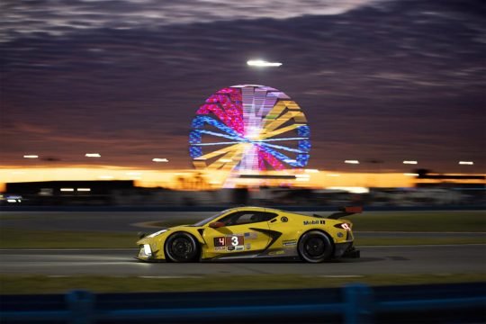 Corvette Racing at Daytona: Record Distance in C8.R Debut