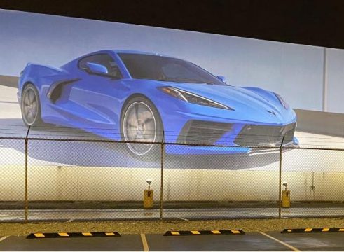 [PIC] The Corvette Assembly Plant Receives a C8 Corvette Graphics Makeover