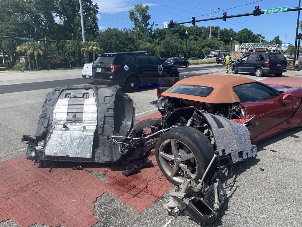 [ACCIDENT] C7 Corvette Loses Rear End in South Carolina Crash