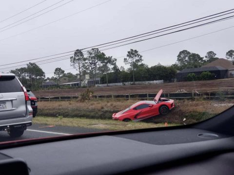 [ACCIDENT] C8 Corvette Gets Ditched in Panama City