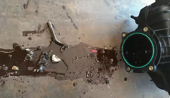 [VIDEO] The Corvette Mechanic Paul Koerner Finds a Surprise in the Blown LT2&rsquo;s Intake Manifold