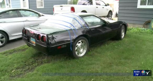 A ‘Tall’ Guy Smashed Up a C4 Corvette in the Middle of the Night