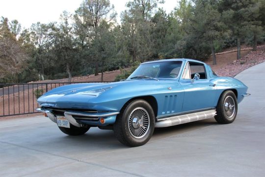 Corvettes for Sale: Nassau Blue 327/300-hp 1965 Corvette Sting Ray Sport Coupe