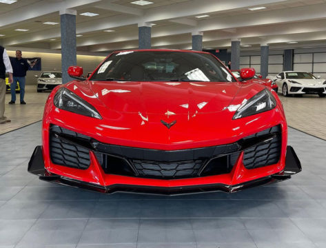 [VIDEO] Cold Calling the Top Corvette Dealers for 2023 Z06/Stingray Ordering Info