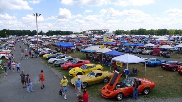 [PICS] Corvettes at Carlisle Still Going Strong After 40 Years