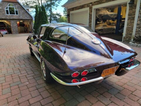 Corvettes for Sale: Highly Desired Split Window Climbs to $101K with 3 Days Left