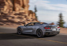 2024 Corvette E-Ray Honored with 2023 Vehicle Engineering Team Award 2024 Corvette E-Ray Honored with 2023 Vehicle Engineering Team Award