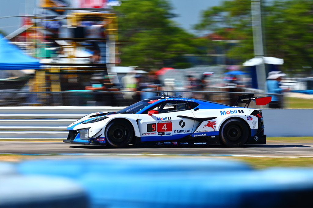 Corvette Racing at Sebring: Ready to Move Forward - Corvette: Sales ...