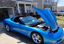Corvettes for Sale: Rare Nassau Blue 1998 Corvette Offered on Craigslist Corvettes for Sale: Rare Nassau Blue 1998 Corvette Offered on Craigslist