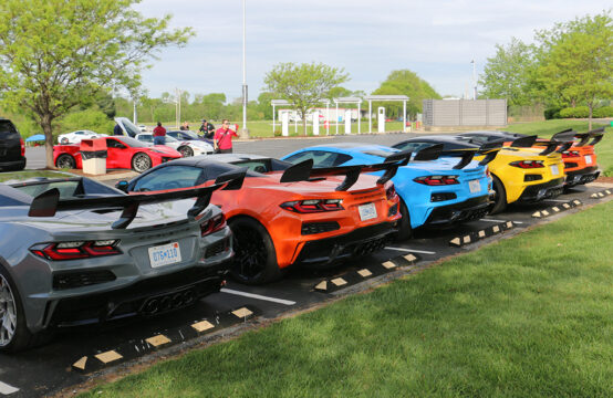 A Whopping 69% of 2025 Corvette ZR1 Orders Have the Carbon Fiber High Wing