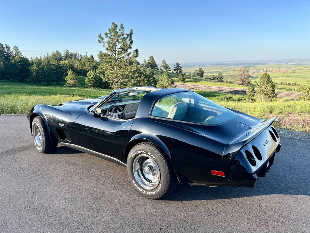 Corvettes for Sale: Desirable 1979 L82/4-Speed Also Includes Docs