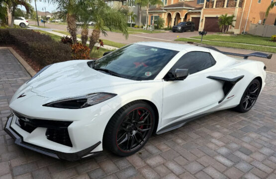 New Vette Pocket Guide Brings Data from the Corvette Black Book to Your Phone