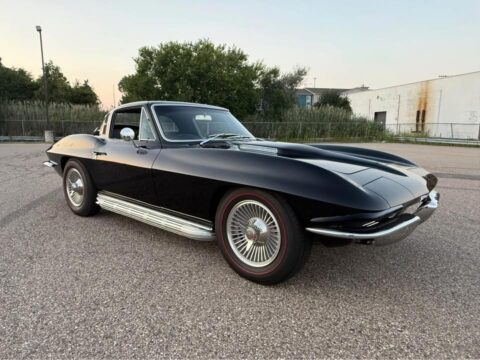 Corvettes for Sale: 1964 Corvette Sport Coupe Offers Seating for a Family of Four
