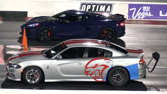 [VIDEO] Corvette E-Ray Takes on a Charger and an Old School Muscle Car at the Drag Strip