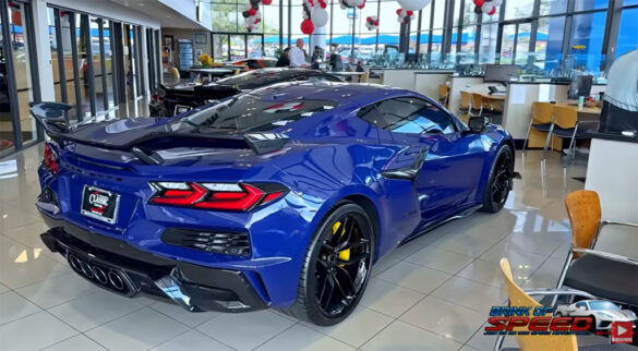 [VIDEO] Thousands of C8 Corvette Z06s Now Available at Large Discounts