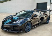 Corvette Values: Someone Just Flipped a 2026 Chevrolet Corvette ZR1 for $290,000 Corvette Values: Someone Just Flipped a 2026 Chevrolet Corvette ZR1 for $290,000