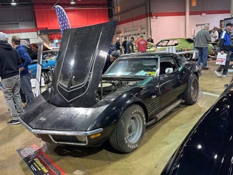 [VIDEO] Unicorn Sighting: Real 1971 Corvette LT1 in Black Factory Paint Surfaces at MCACN