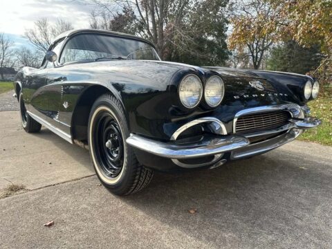 Corvettes for Sale: This Black 1962 Corvette Offered on eBay Motors Checks All the Right Boxes