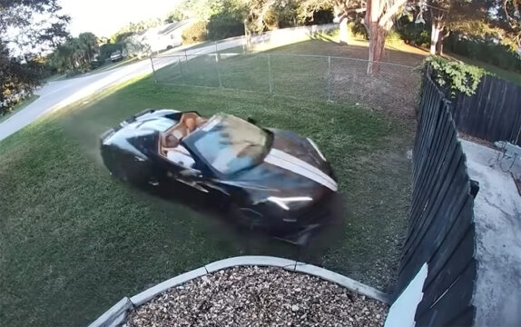 [ACCIDENT] C8 Corvette HTC Crashes into a South Florida House on Christmas Eve
