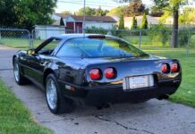 Corvettes for Sale: 27K-Mile 1990 Corvette ZR-1 Offered on Craigslist Corvettes for Sale: 27K-Mile 1990 Corvette ZR-1 Offered on Craigslist