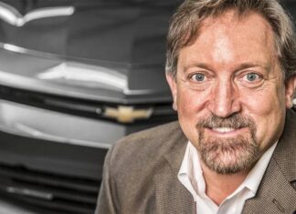 Odd Timing: Camaro Chief Engineer Suddenly Retires from GM after 42 Years Odd Timing: Camaro Chief Engineer Suddenly Retires from GM after 42 Years