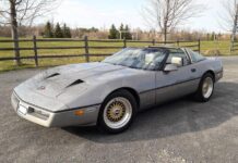 Corvettes for Sale: B2K Twin Turbo 1987 Corvette Callaway Offered on Craigslist Corvettes for Sale: B2K Twin Turbo 1987 Corvette Callaway Offered on Craigslist