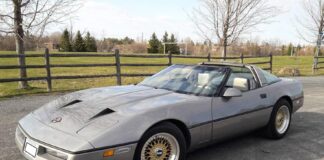 Corvettes for Sale: B2K Twin Turbo 1987 Corvette Callaway Offered on Craigslist Corvettes for Sale: B2K Twin Turbo 1987 Corvette Callaway Offered on Craigslist