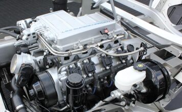 Chevrolet Performance Discontinues its LS9 Long Block V8 and Promotes ‘Something Big’ Chevrolet Performance Discontinues its LS9 Long Block V8 and Promotes 'Something Big'