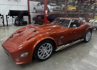 Corvettes for Sale: Polarizing 1973 Corvette With a 468 Stroker Offered on eBay Corvettes for Sale: Polarizing 1973 Corvette With a 468 Stroker Offered on eBay
