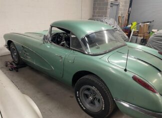 Corvettes for Sale: Running 1958 Corvette is a Candidate for Restoration or Resto-Modding Corvettes for Sale: Running 1958 Corvette is a Candidate for Restoration or Resto-Modding