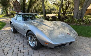 Corvettes for Sale: 53K-Mile 1973 Corvette Stingray with a 454-ci V8 Offered on Craigslist Corvettes for Sale: 53K-Mile 1973 Corvette Stingray with a 454-ci V8 Offered on Craigslist