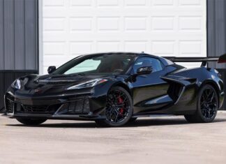 Black 2026 Corvette ZR1 Convertible Stars & Steel Edition Heading to Mecum Harrisburg Black 2026 Corvette ZR1 Convertible Stars & Steel Edition Heading to Mecum Harrisburg