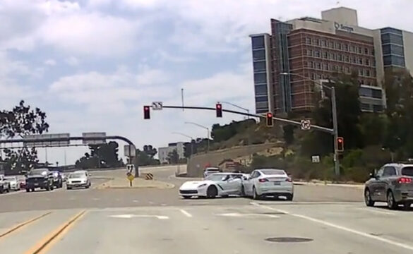 [ACCIDENT] C7 Corvette Broadsided by a Red Light Running Tesla Model 3