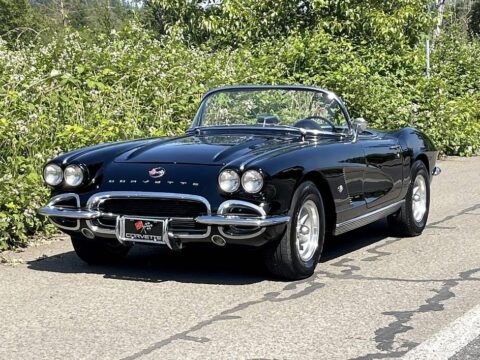 Corvettes for Sale: $55K Will Bring Home this Driver-Quality 1960 Corvette Roadster