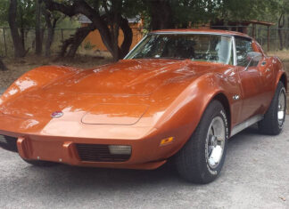 Corvettes for Sale: Orange 1975 Coupe with a 4-Speed Offered on Craigslist Corvettes for Sale: Orange 1975 Coupe with a 4-Speed Offered on Craigslist