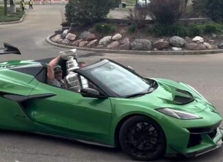 The Stanley Cup Visits Jordan Martinook’s Hometown in a Roswell Green Corvette ZR1 The Stanley Cup Visits Jordan Martinook's Hometown in a Roswell Green Corvette ZR1