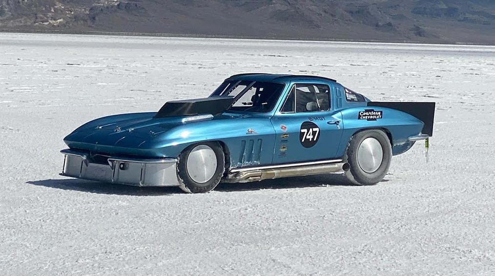 [VIDEO] Watch this 1965 Corvette Hit 254 MPH at Bonneville
