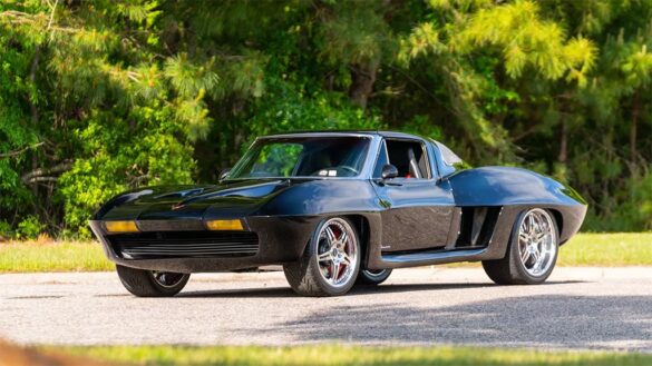 Corvettes for Sale: 1963 Corvette Split Window ‘V7 Twin Turbo’ SEMA Show Car on Bring a Trailer