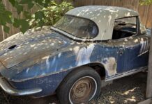 Corvettes for Sale: 1962 Corvette Project Car from the Backyard Offered on eBay Corvettes for Sale: 1962 Corvette Project Car from the Backyard Offered on eBay