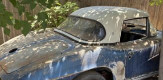 Corvettes for Sale: 1962 Corvette Project Car from the Backyard Offered on eBay Corvettes for Sale: 1962 Corvette Project Car from the Backyard Offered on eBay