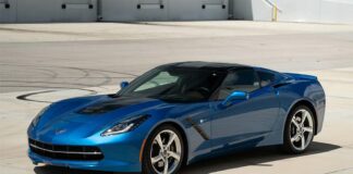 Corvettes for Sale: 976-Mile 2014 Corvette Stingray Coupe Premiere Edition with 7-Speed Manual Corvettes for Sale: 976-Mile 2014 Corvette Stingray Coupe Premiere Edition with 7-Speed Manual