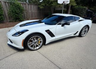 Corvettes for Sale: 6K-Mile 2016 Corvette Z06 Coupe with Manual 7-Speed on BaT Corvettes for Sale: 6K-Mile 2016 Corvette Z06 Coupe with Manual 7-Speed on BaT
