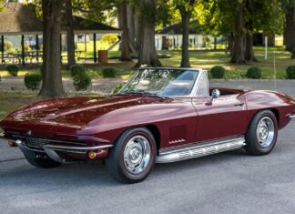Corvettes for Sale: 1967 Corvette with a 327 and 4-Speed on BaT Auctions Corvettes for Sale: 1967 Corvette with a 327 and 4-Speed on BaT Auctions